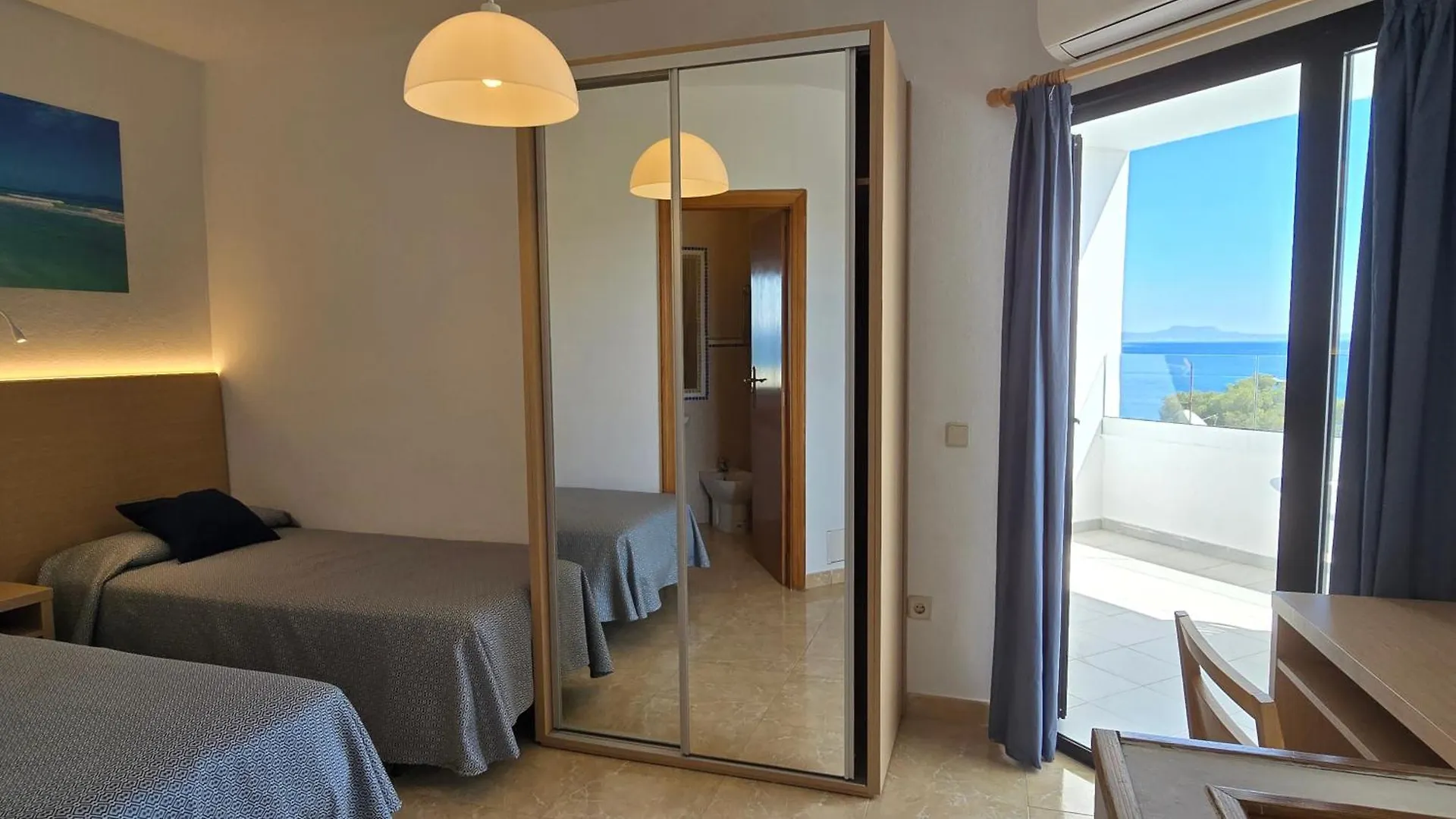 Marina Palmanova Apartamentos 0*, Palma Nova (Mallorca) Spain