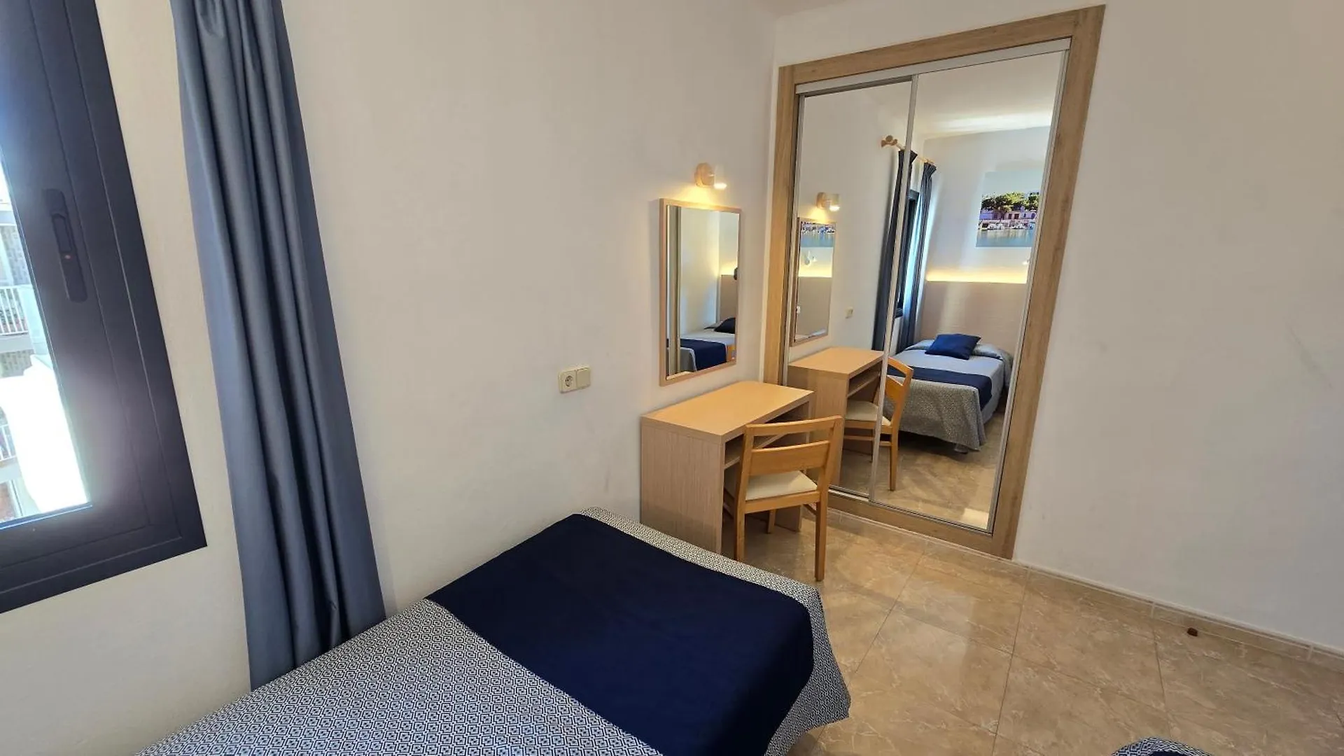 Marina Palmanova Apartamentos 0*, Palma Nova (Mallorca) Spain